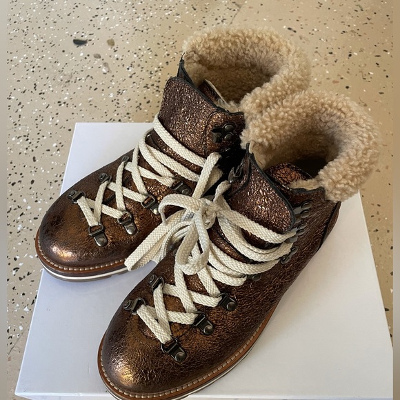 RARE Moncler Blanche Ankle Hiking Boots - Picture 9 of 9